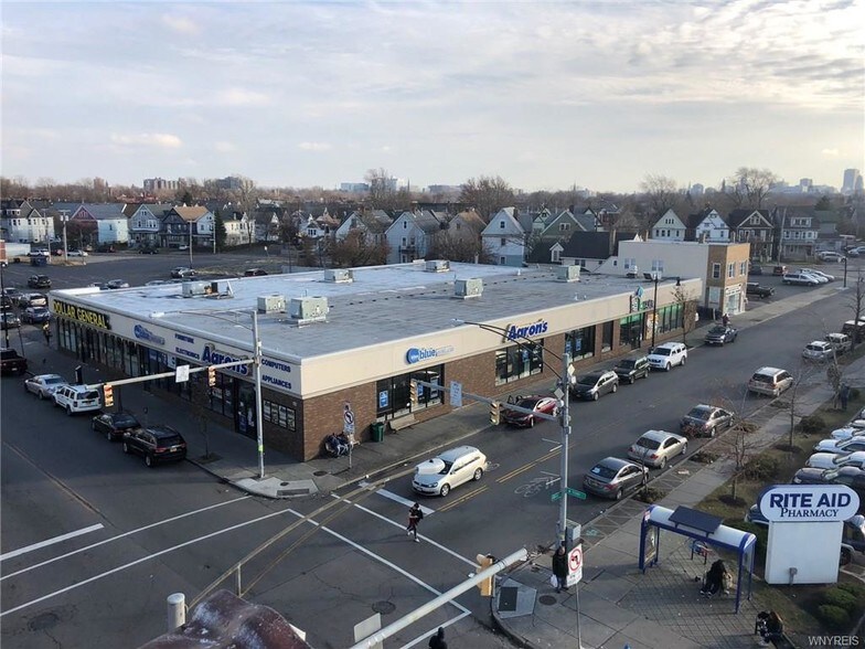 More Photos Of 294 W Ferry St, Buffalo Restaurant For Lease