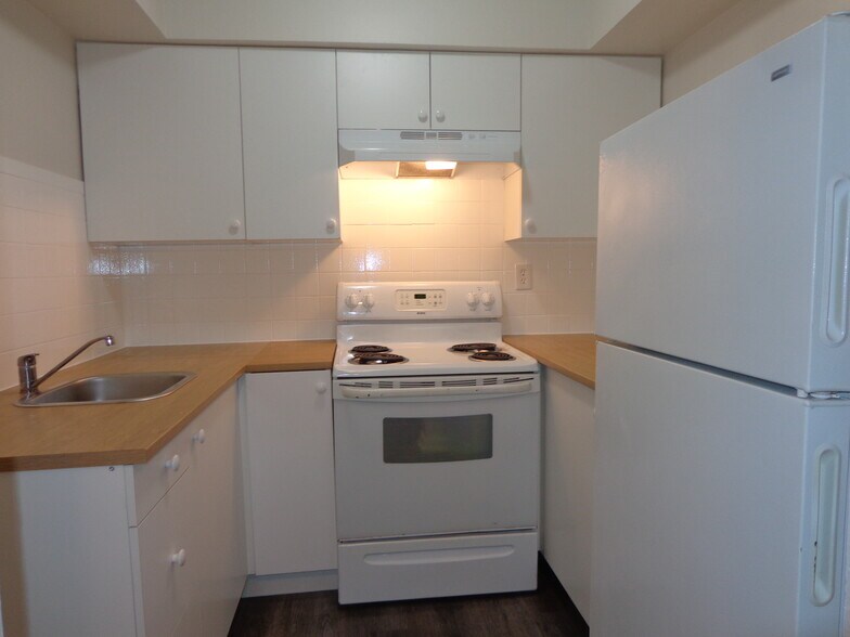 More Photos Of 5537 Iowa Ave, Norfolk Apartments For Sale