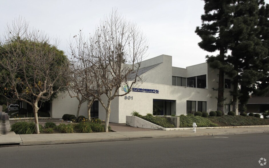 Primary Photo Of 501 Parkcenter Dr, Santa Ana Office For Lease
