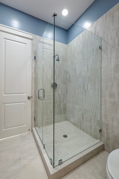 More Photos Of 1226 Heights Blvd, Houston Office For Sale