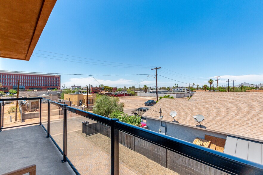 More Photos Of 411 32nd Pl, Phoenix Apartments For Sale