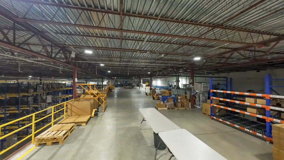 More Photos Of 10000 NW 15th Ter, Miami Industrial For Lease