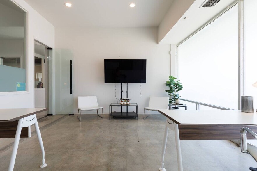 More Photos Of 4200 Broadway, Oakland Office For Lease