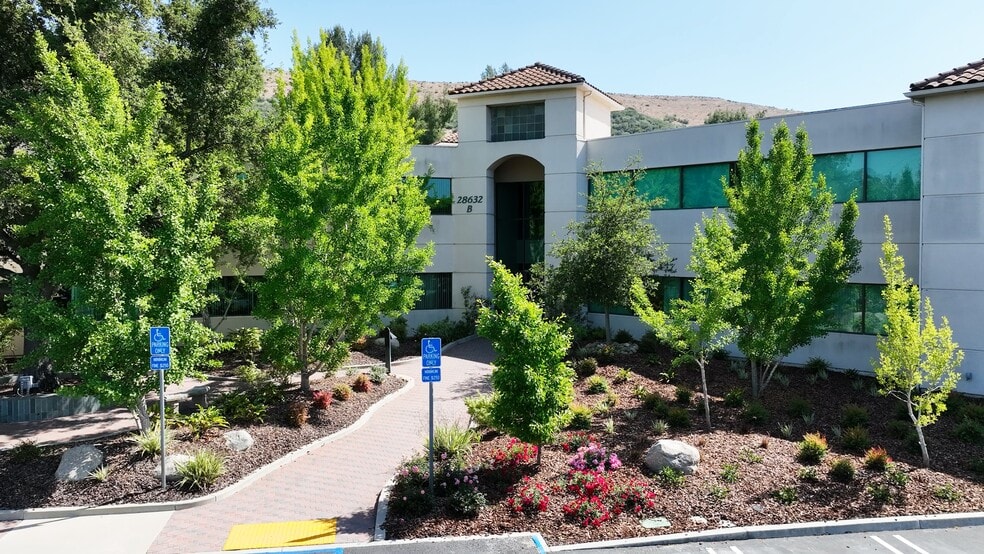 Primary Photo Of 28632 Roadside Dr, Agoura Hills Loft Creative Space For Lease