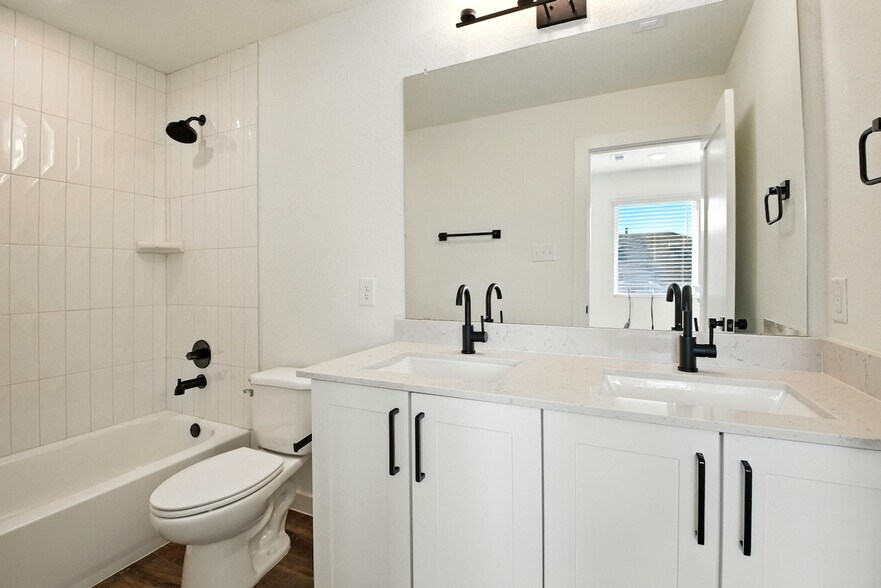 More Photos Of , Dayton Multifamily For Sale