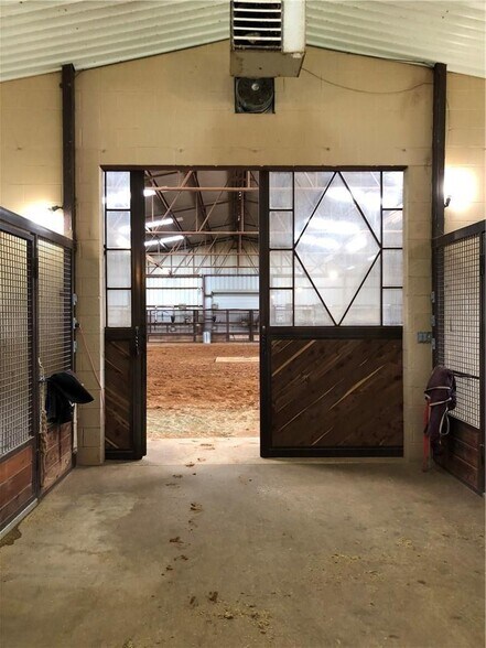 More Photos Of 1000 & 1019 Spring Hill Rd, Aubrey Land For Sale