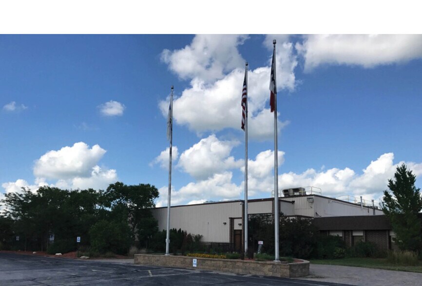 More Photos Of 1600 Airport Rd, Shenandoah Distribution For Lease