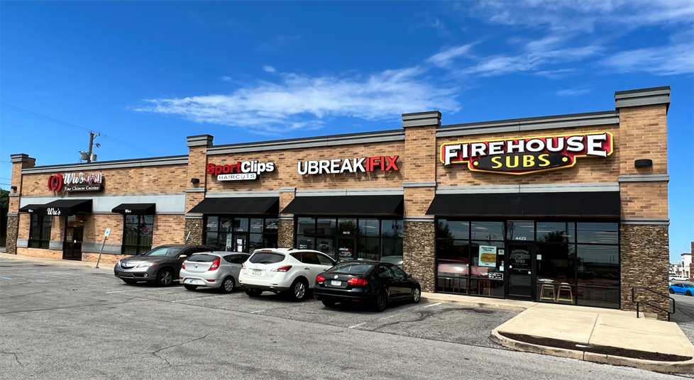 More Photos Of 309 E Coliseum Blvd, Fort Wayne Unknown For Lease