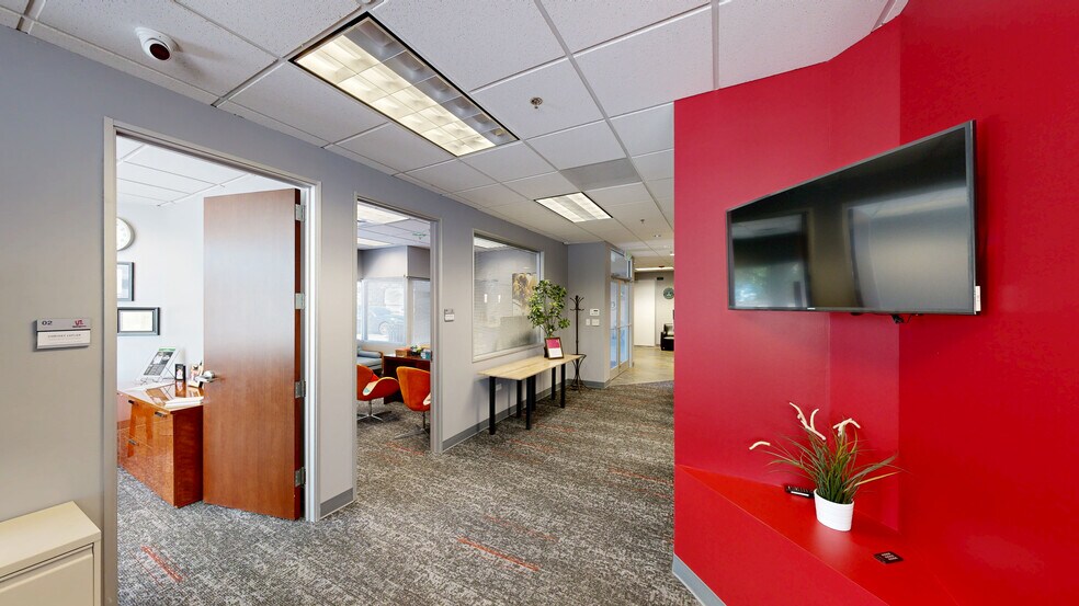 More Photos Of 9092 S Ridgeline Blvd, Highlands Ranch Medical For Sale