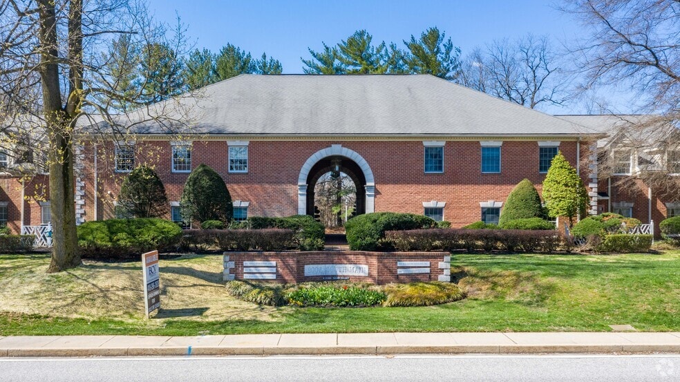 More Photos Of 900 S Main St, Bel Air Office For Sale