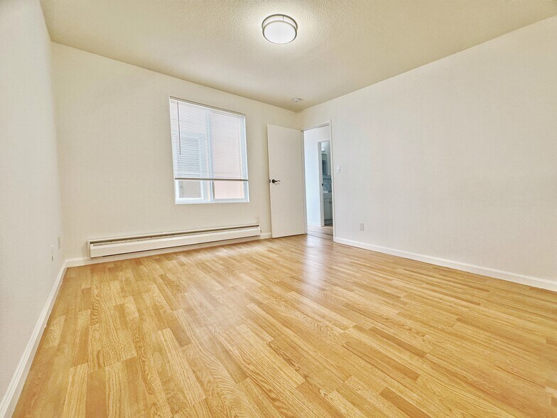 More Photos Of 1927-1929 Taraval St, San Francisco Apartments For Sale