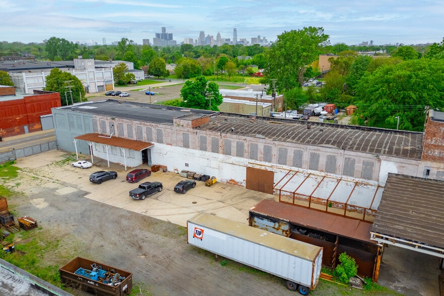 More Photos Of 6501 Mack Ave, Detroit Industrial For Sale