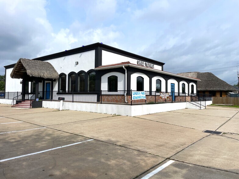 Primary Photo Of 23237 Aldine Westfield Rd, Spring Restaurant For Lease