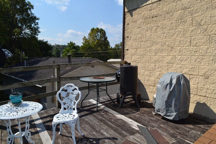 More Photos Of 5976 Virginia Ave, Pembroke Storefront Retail Residential For Sale