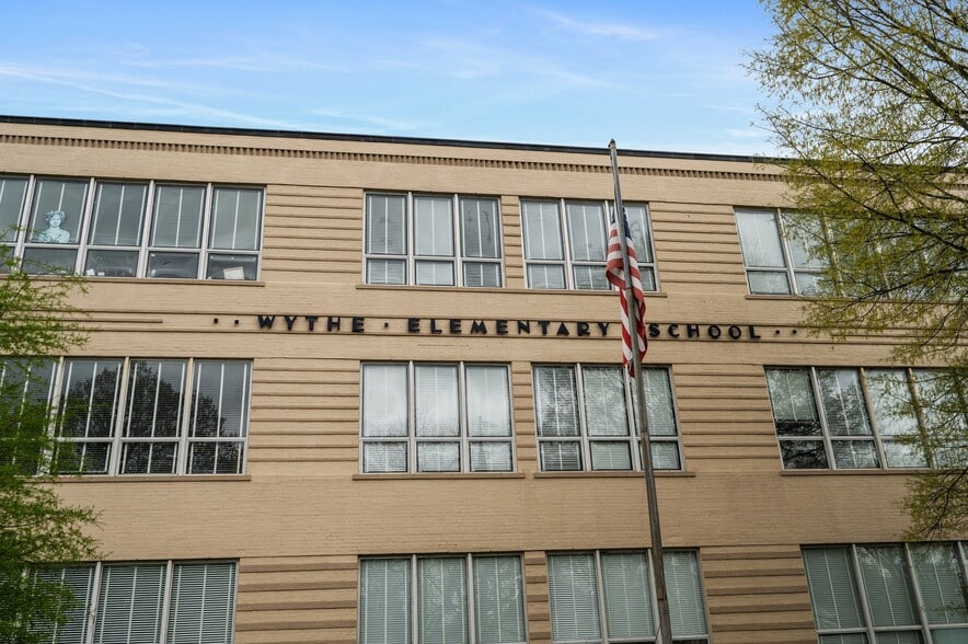 Primary Photo Of 200 Claremont Ave, Hampton Apartments For Sale