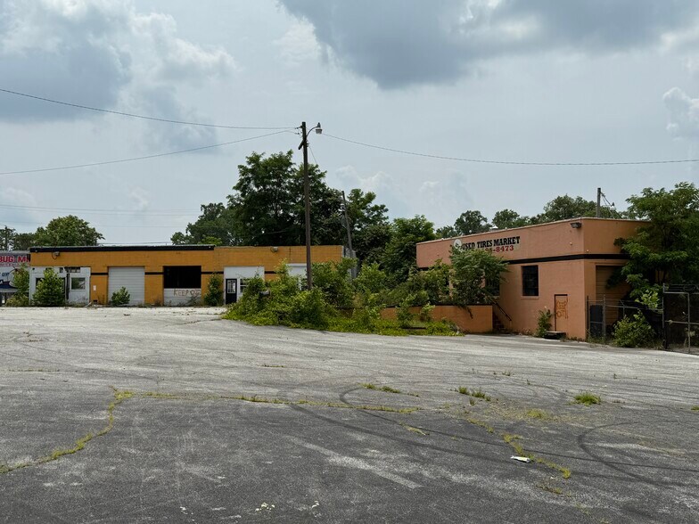 Primary Photo Of , Waldorf Unknown For Sale