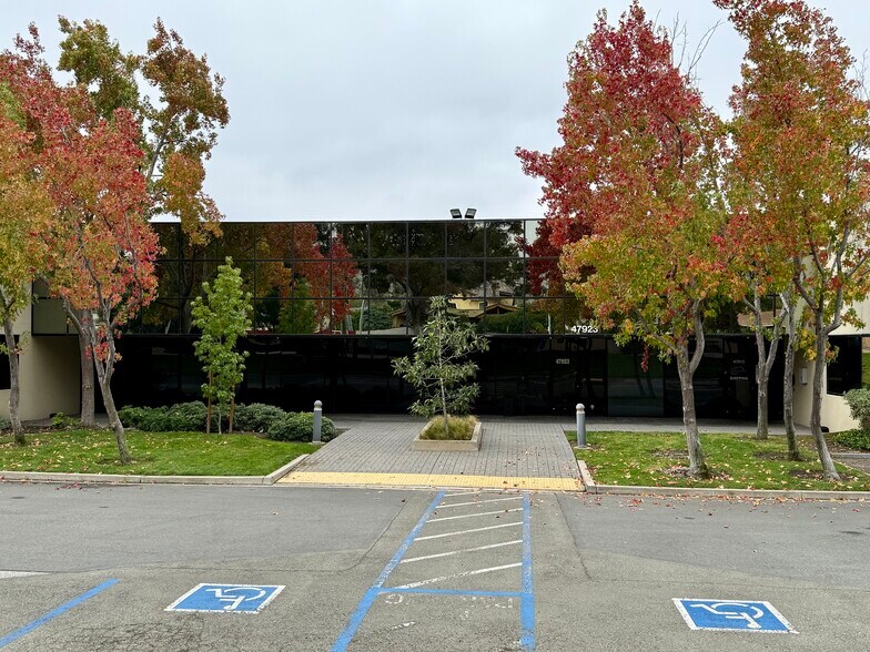 Primary Photo Of 47913-47963 Warm Springs Blvd, Fremont Light Manufacturing For Lease