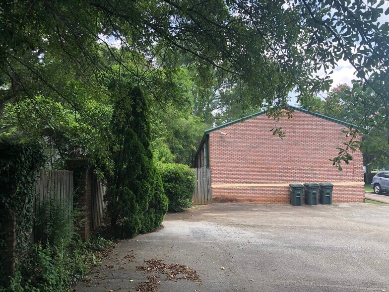 More Photos Of 466 Manget St, Marietta Medical For Sale