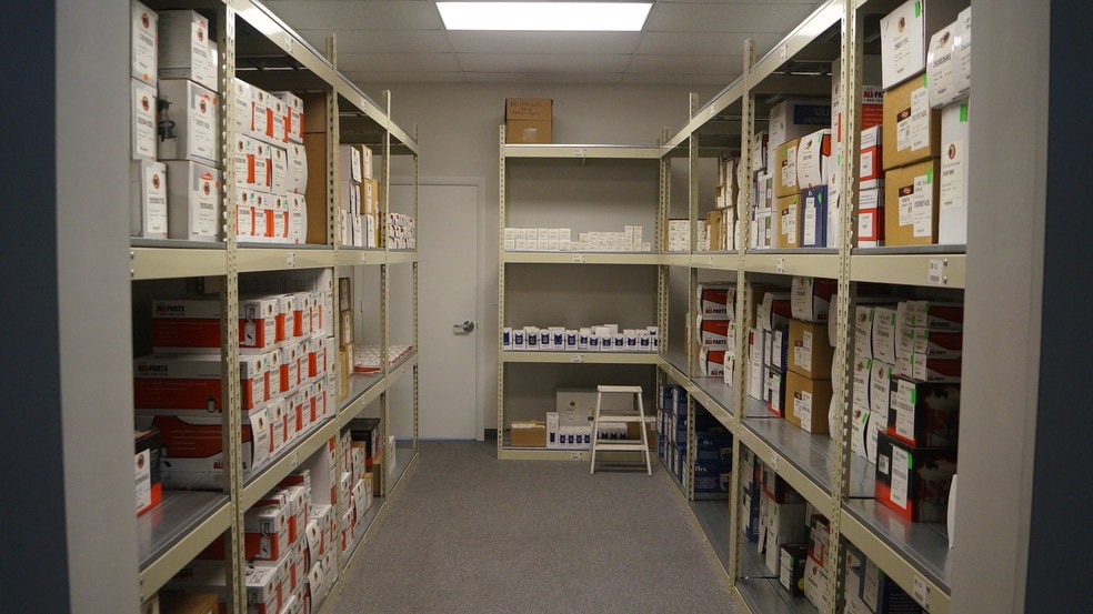 More Photos Of 161 Commerce Rd, Boynton Beach Warehouse For Sale