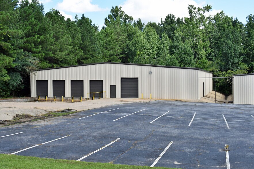 More Photos Of 3406 Sandfort Rd, Phenix City Warehouse For Sale