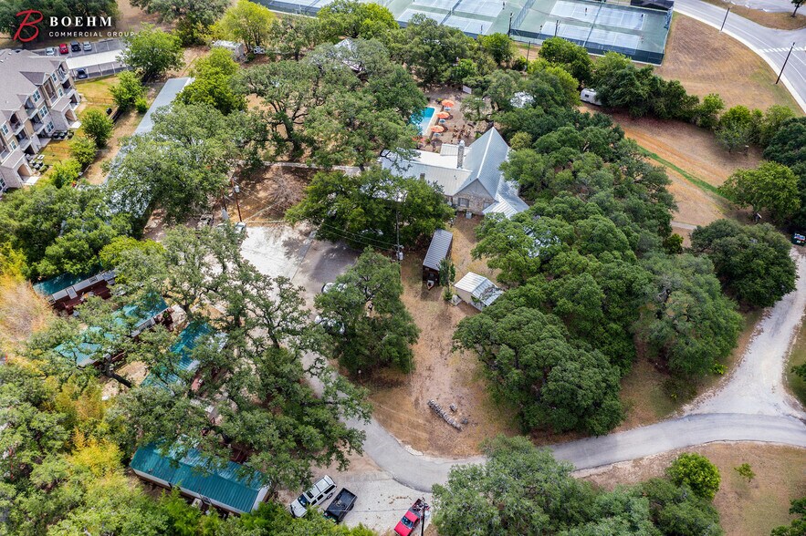 More Photos Of 137 Old San Antonio Rd, Boerne Apartments For Sale