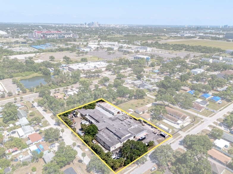 More Photos Of 4214 W Virginia Ave, Tampa Warehouse For Sale