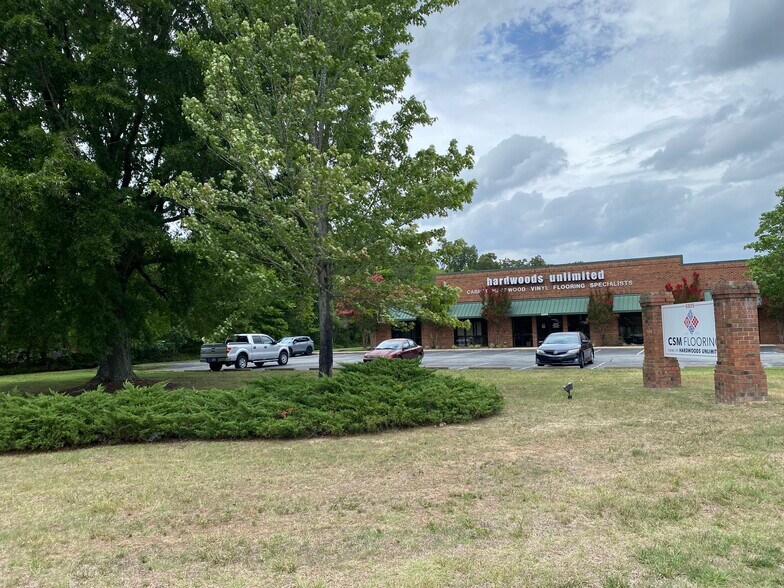 Primary Photo Of 6909 Burlington Rd, Whitsett Freestanding For Lease