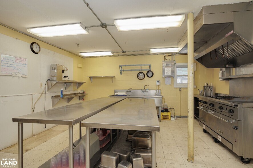 More Photos Of 300 Cedar St, Tarkio Skilled Nursing Facility For Sale