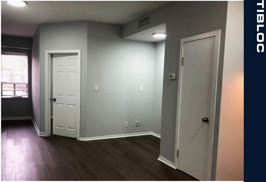 More Photos Of 336 Clinton St, Toronto Apartments For Sale