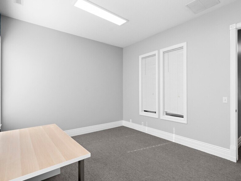 More Photos Of 11576 S State St, Draper Medical For Lease