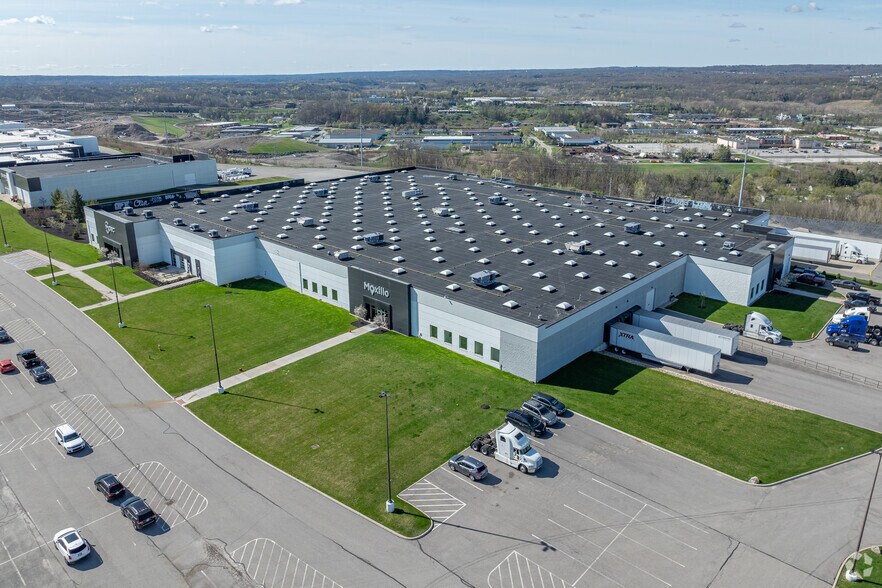 More Photos Of 5638 Transportation Blvd, Garfield Heights Warehouse For Lease