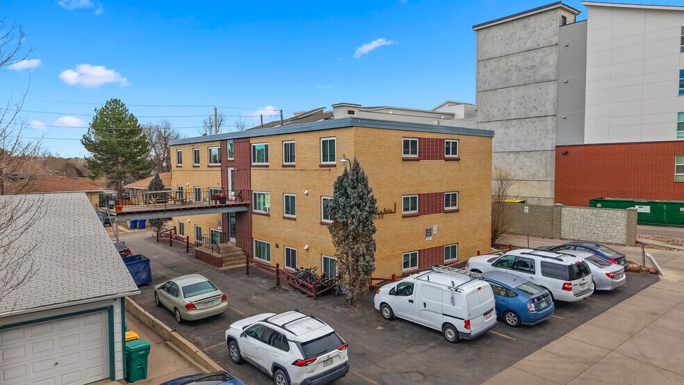 Primary Photo Of 3650 S Lincoln St, Englewood Apartments For Sale