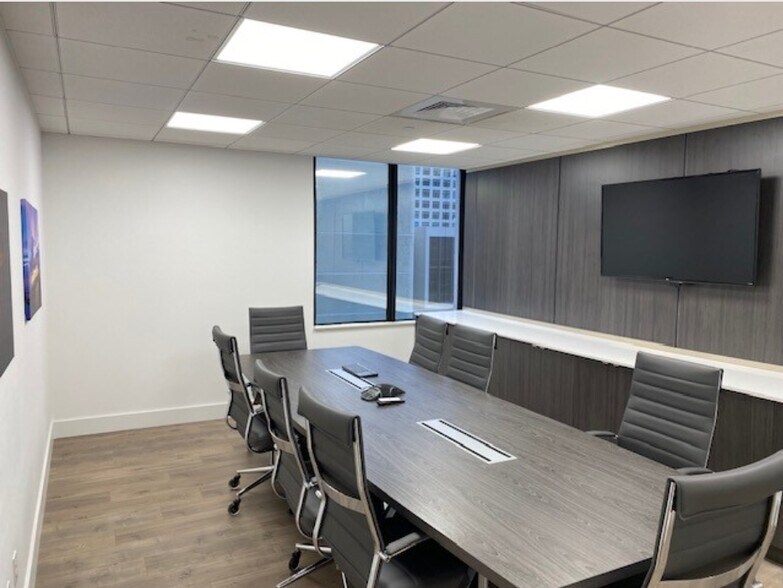 More Photos Of 1000 Brickell Ave, Miami Office For Sale