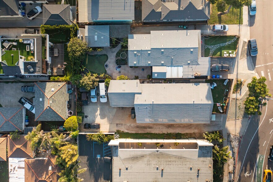 More Photos Of 4980-82 La Jolla Blvd, San Diego Multifamily For Sale