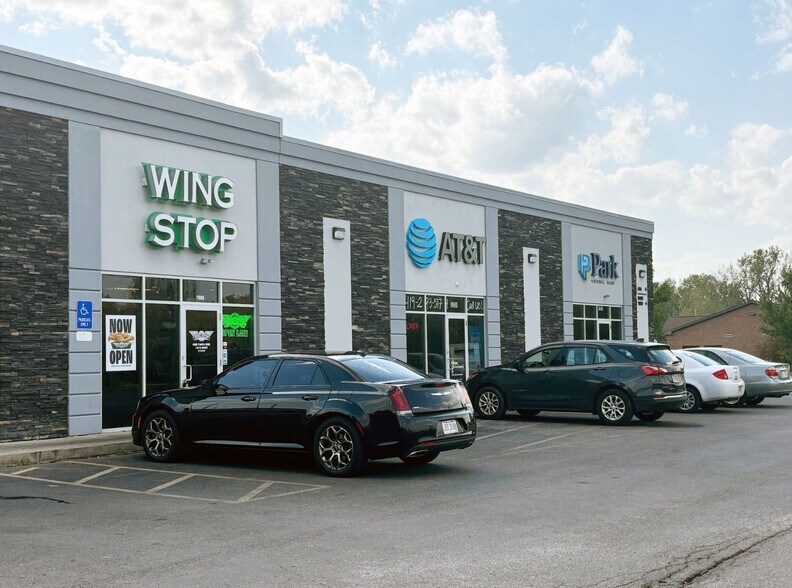 More Photos Of 1000-1016 Sugarbush Dr, Ashland General Retail For Sale