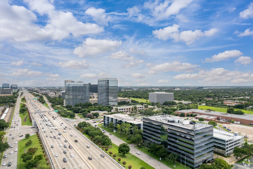 More Photos Of 1250 W Sam Houston Pky, Houston Office For Lease