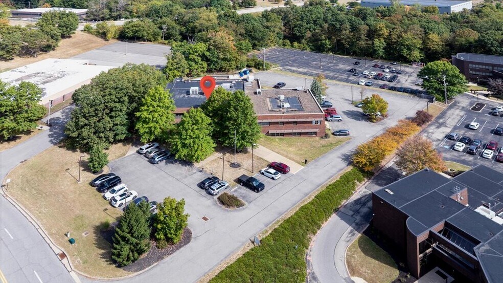 More Photos Of 115 Technology Dr, Pittsburgh Medical For Lease