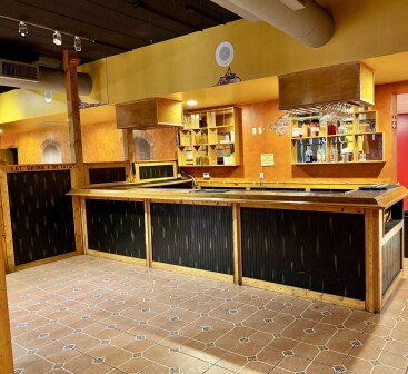 More Photos Of 2005-2051 Lathrop Ave, Racine Storefront For Lease