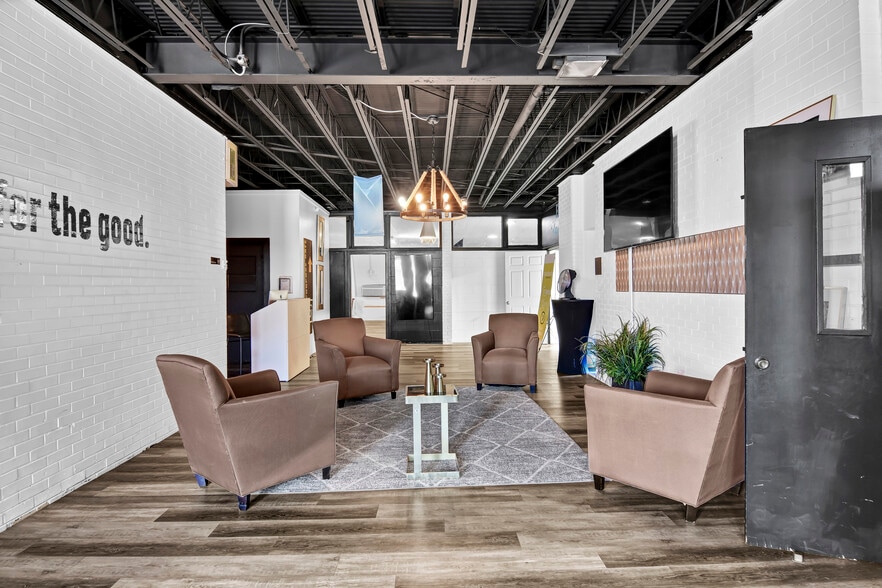 More Photos Of 920 N 6th St, Wilmington Religious Facility For Sale