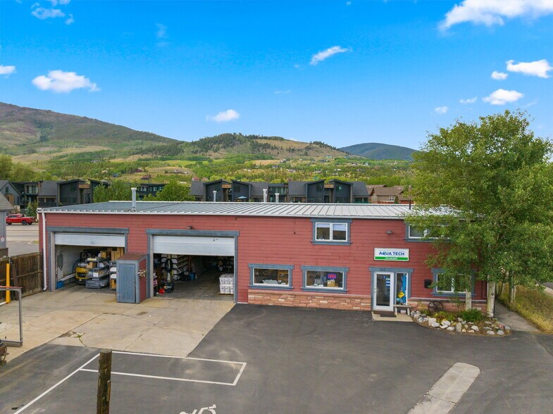 More Photos Of 120 9th St, Silverthorne General Retail For Sale