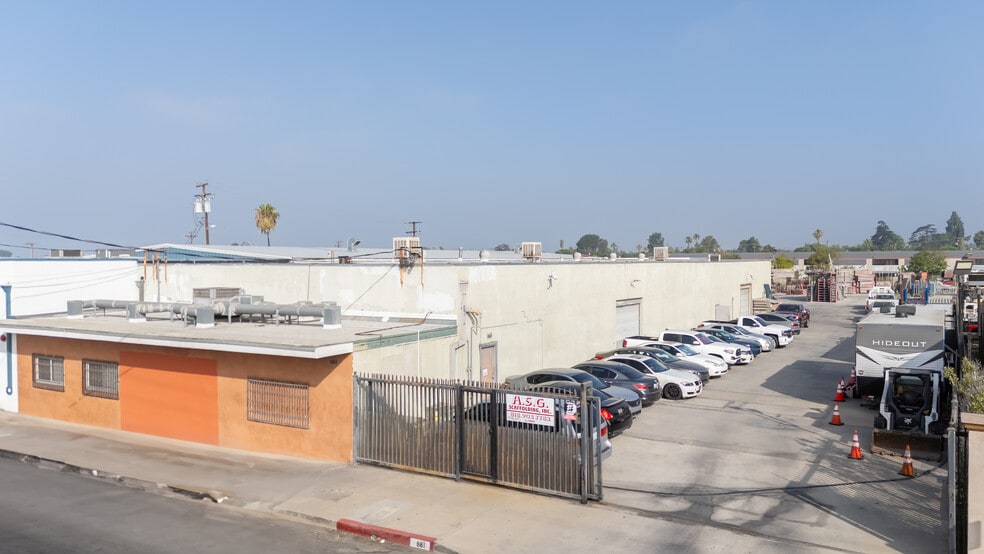 More Photos Of 661 Arroyo St, San Fernando Manufacturing For Lease