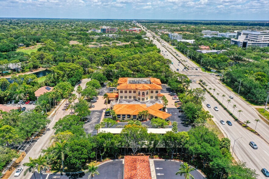 More Photos Of 1185 Immokalee Rd, Naples Office For Lease