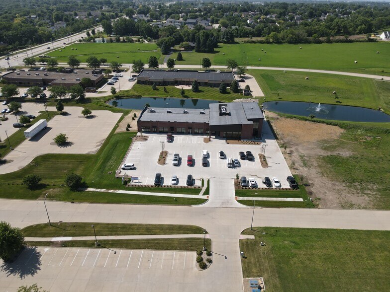More Photos Of 8700 Thomas Ave, Johnston General Retail For Lease