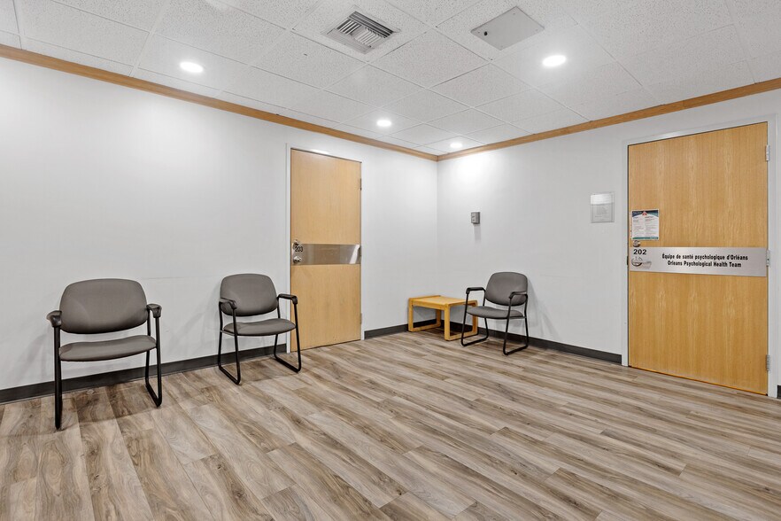 More Photos Of 2555 St Joseph Blvd, Ottawa Medical For Lease