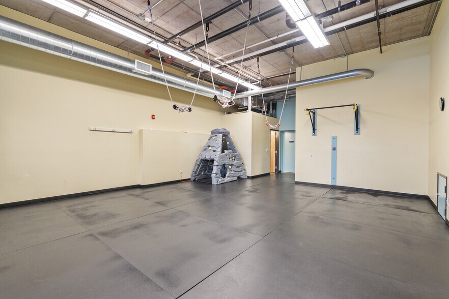 More Photos Of 5510-5520 N Interstate Ave, Portland Apartments For Lease