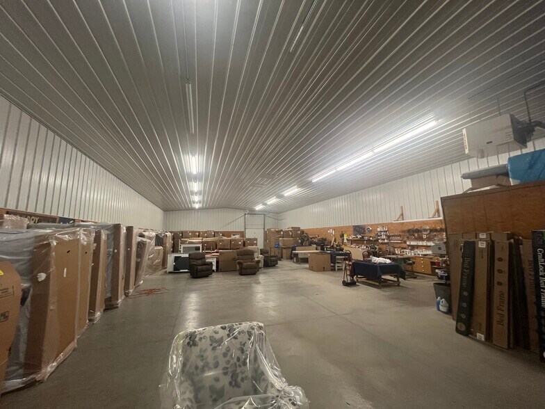 More Photos Of 1205 Spring St, Latrobe Warehouse For Sale