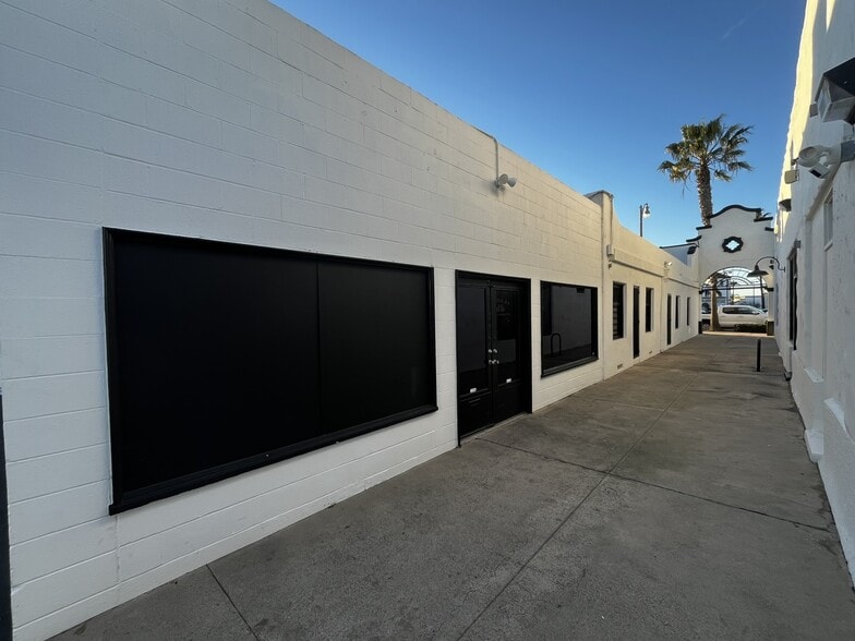 More Photos Of 1810 Newport Blvd, Costa Mesa General Retail For Sale