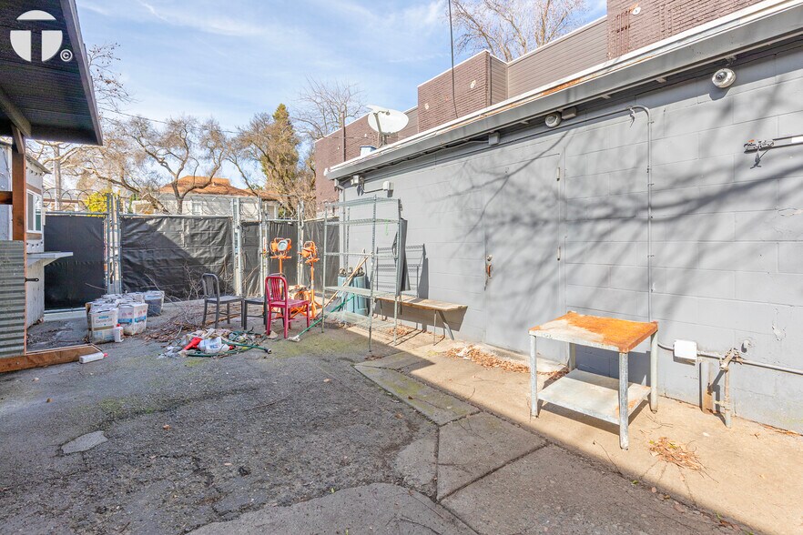 More Photos Of 601-605 15th St, Sacramento Restaurant For Sale
