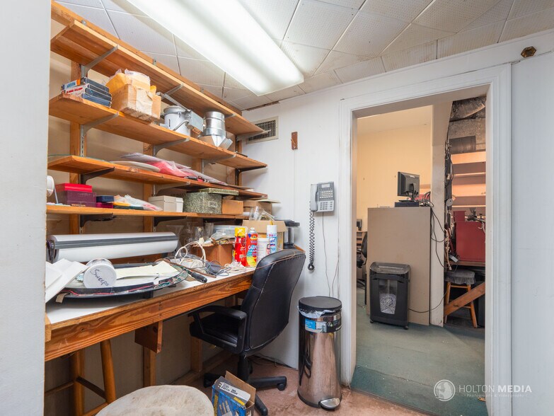 More Photos Of 1418 Newcastle St, Brunswick Storefront For Lease