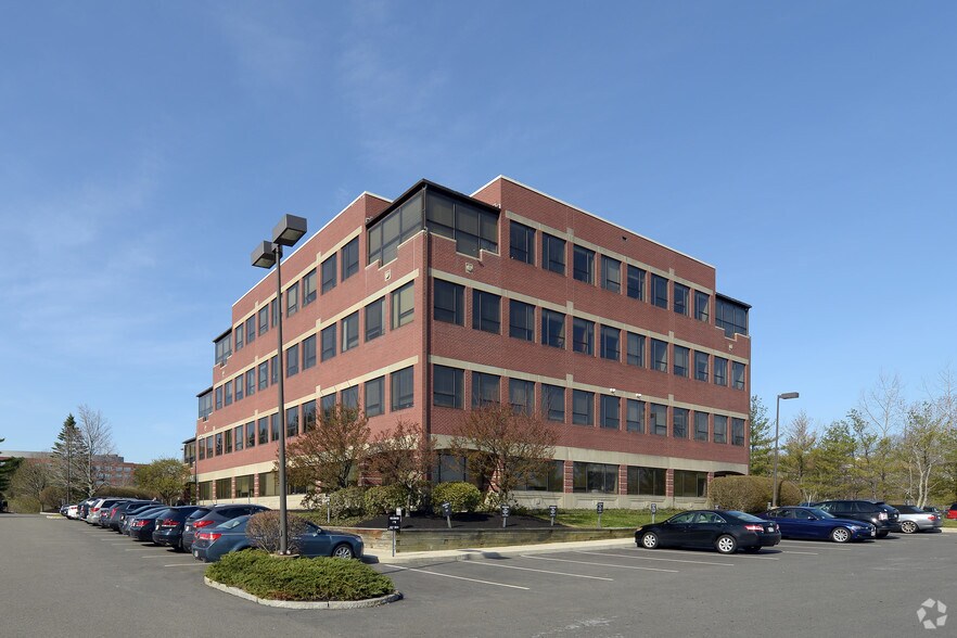 More Photos Of 300 Congress St, Quincy Medical For Sale